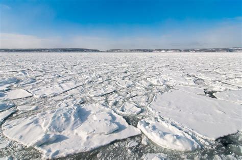 Охотское море: