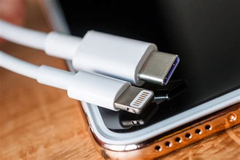 Адаптеры с разъемом USB-C: расширение возможностей iPhone