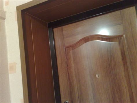 Важное решение при перепланировке: порядок установки двери и ламината