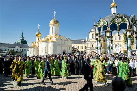 Важность священника в совершении богослужений в воскресный день