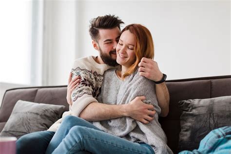 Важность физического контакта и близости в отношениях