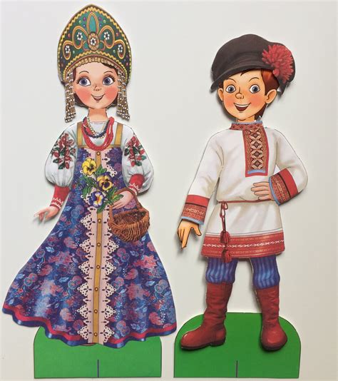 Вековые традиции: национальные куклы из футболок