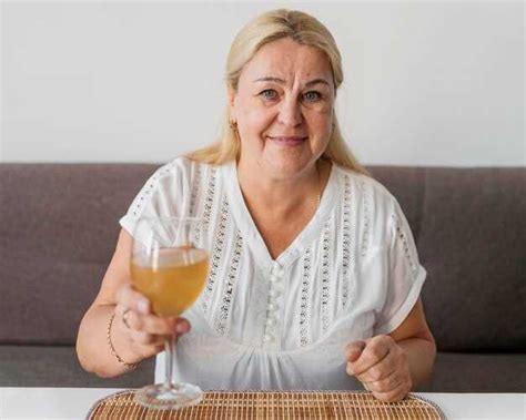 Влияние чая изверги на кожу и процесс старения