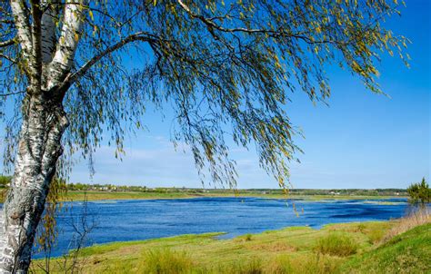 Волга – переливы воды и прекрасные пейзажи
