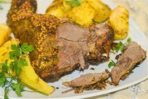 Выбор и подготовка мяса для приготовления дикого зайца в духовке: секреты создания ароматного блюда