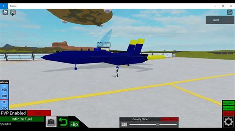 Выбор и размещение блоков для сборки механизма в игре Plane Crazy в Roblox