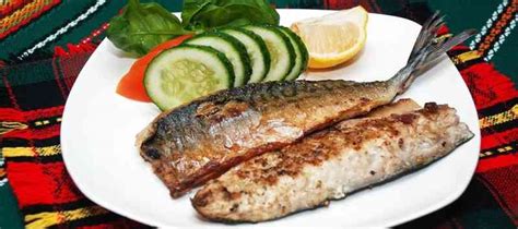 Выбор свежей и качественной скумбрии