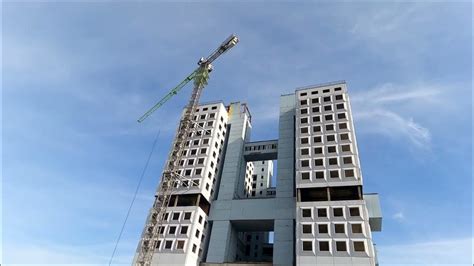 Демонтаж предыдущих отражающих панелей