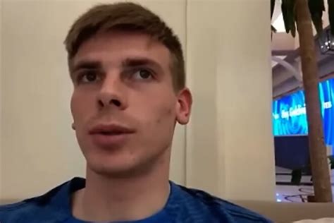 Добавление эффекта тени на левом и правом краях элемента