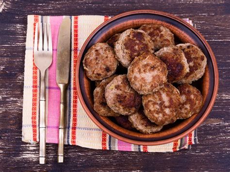 Идеальное соотношение мяса и жира для формирования котлетного фарша