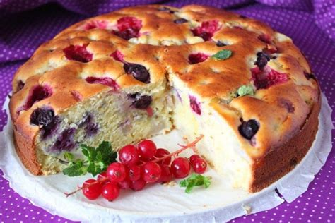 Изысканный пирог с рикоттой и ягодами: идеальное сочетание вкуса и аромата