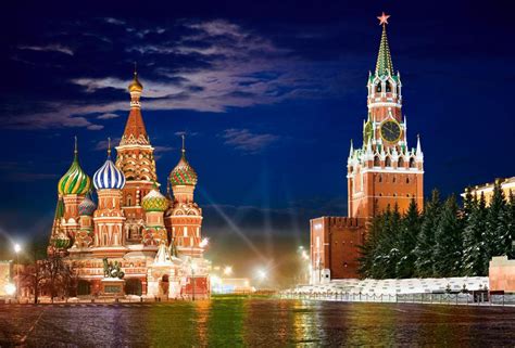 Исторические места и достопримечательности, расширяющие знания о России, на Красной площади