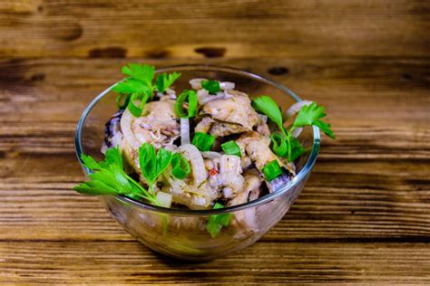 Классический маринованный подберезовик - простой и вкусный рецепт
