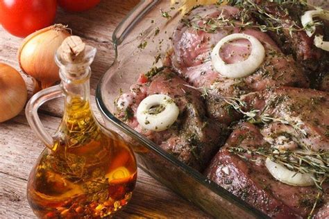 Маринад из оливкового масла и трав - легкость и аромат зелени на вашем столе