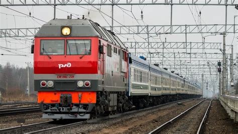 Многообразие толкований снов о прыжке с поезда на ходу в различных культурах