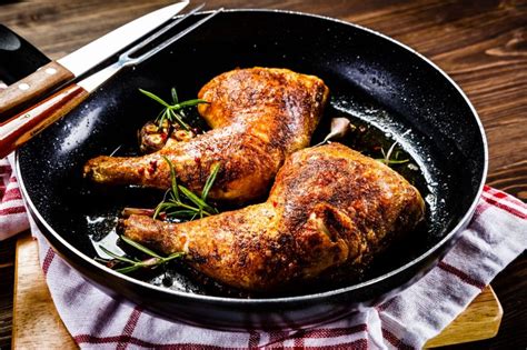 Особенности приготовления аппетитных куриных бедер в уютной атмосфере