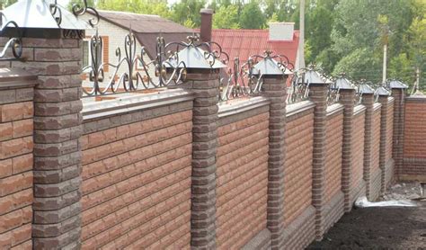 Подготовка основы и стен для временного сооружения на даче
