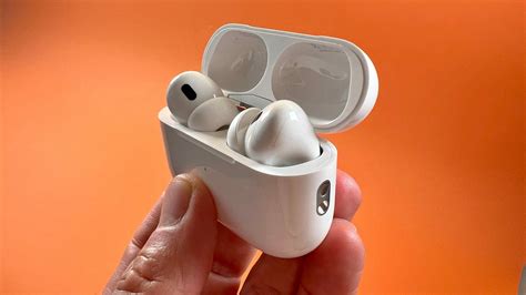 Преимущества общения с AirPods Pro