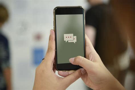 Прекратите использовать мобильное устройство непременно
