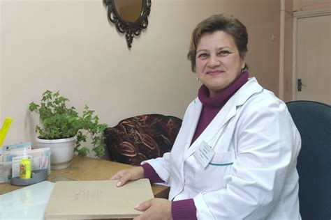 Прибегнуть к помощи специалиста, если отрицательные эмоции мешают жить спокойно