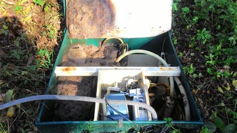 Причина появления коричневой пены в септике Топас: источник и образование