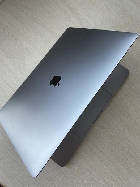 Проверка технического обеспечения MacBook Pro для установления года производства