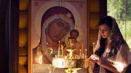 Просьбы и благодарности перед святым образом Христовой Матери