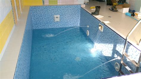 Работа с водой: наполнение и обработка бассейна