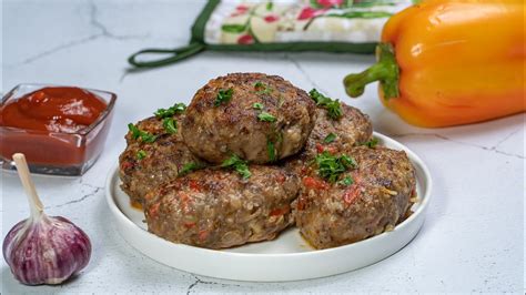 Секрет упругих и сочных котлет без использования яиц