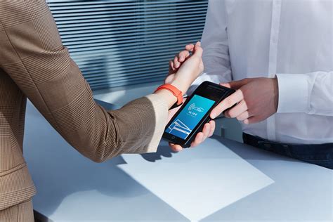 Скорость и частота обновлений в прошивках Xiaomi для международного и российского рынка
