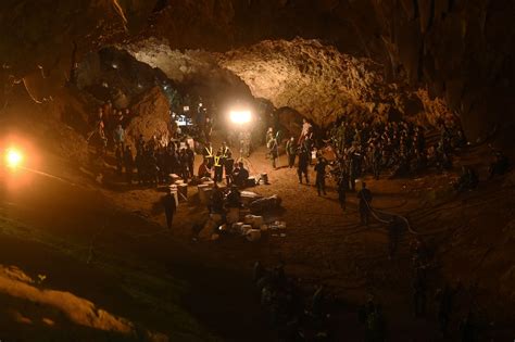 Смысл и символическое значение: спасение детей из глубин
