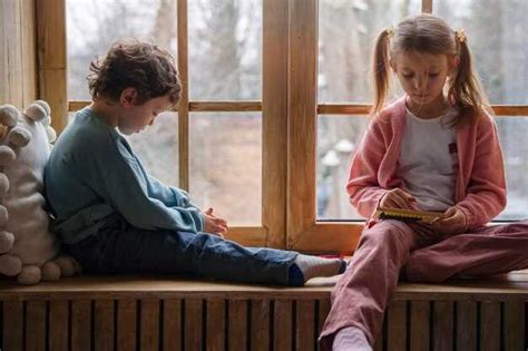 Советы для поддержания положительных отношений после ухода с работы