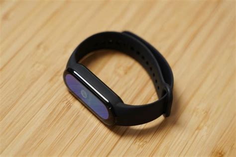 Сравнение характеристик и функций различных моделей Mi Band