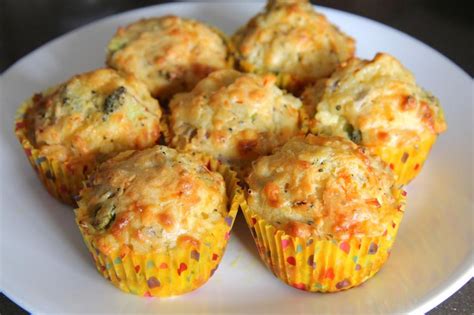 Сырные кексы с кукурузой: нежный вкус и простота приготовления