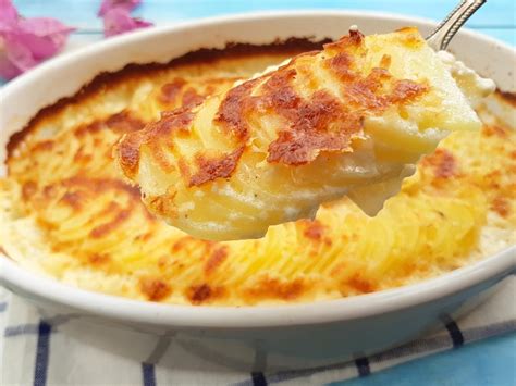 Сытный картофельный гратен с ароматным сыром