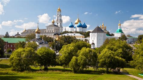 Туристическая столица Золотого Кольца: что предлагает Сергиев Посад