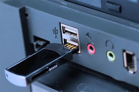 Удобство и возможности использования соединения через USB-порт в автомобиле