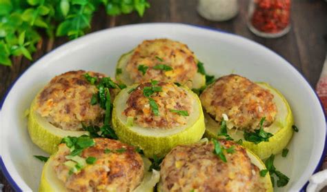 Фаршированные кабачки в духовке: быстрый и вкусный вариант