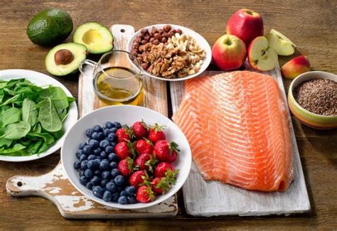 Школьники и подростки: продукты, способствующие обогащению крови