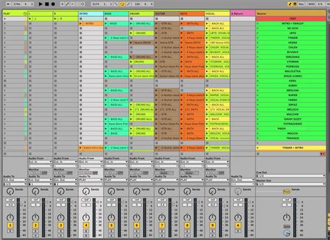 Экспериментирование со своим звучанием: работа с эффектами в Ableton Live 11