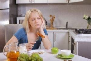 Эффективные рекомендации для устранения шума в желудке после приема пищи