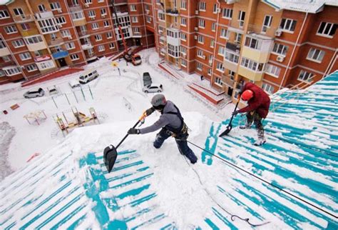  Начните снос текущей крыши и очистку поверхности 