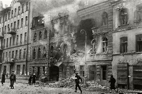 Блокада Ленинграда: начало, причины, длительность