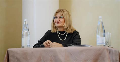 Возможный возраст для дачи блинов ребенку: