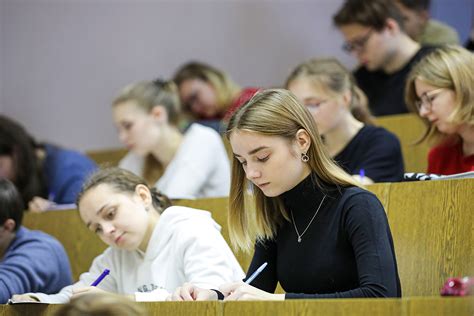 Выбор учебы заочно после 9 класса: преимущества и перспективы