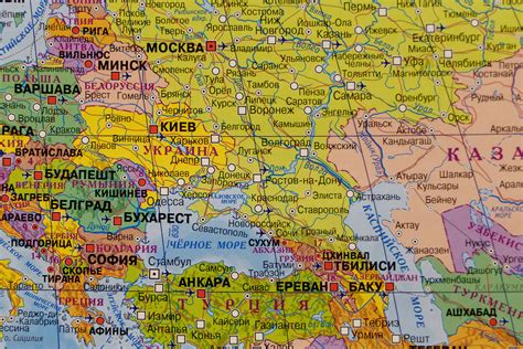 Геолокация и город на основе номера карты