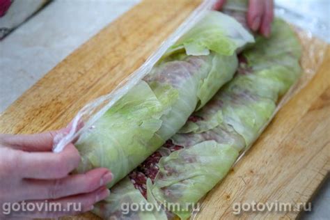 Деликатесный рецепт соленого капустного рулета