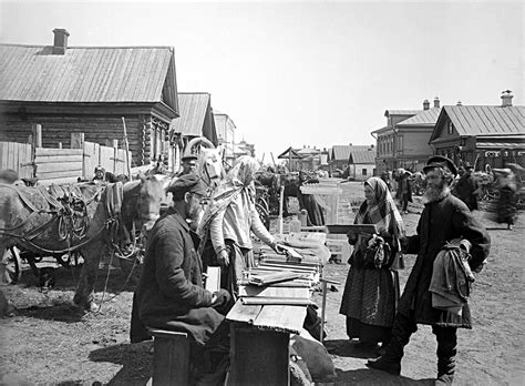 Истории на фотографиях