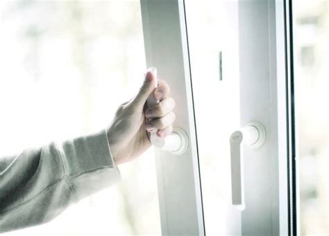 Какие помещения нужно особенно проветривать при заболевании