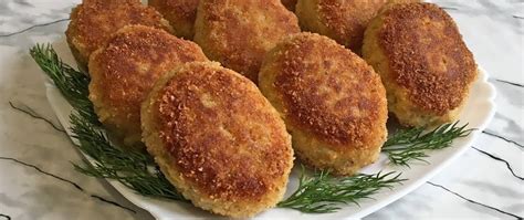 Какое сало можно добавить в рыбные котлеты